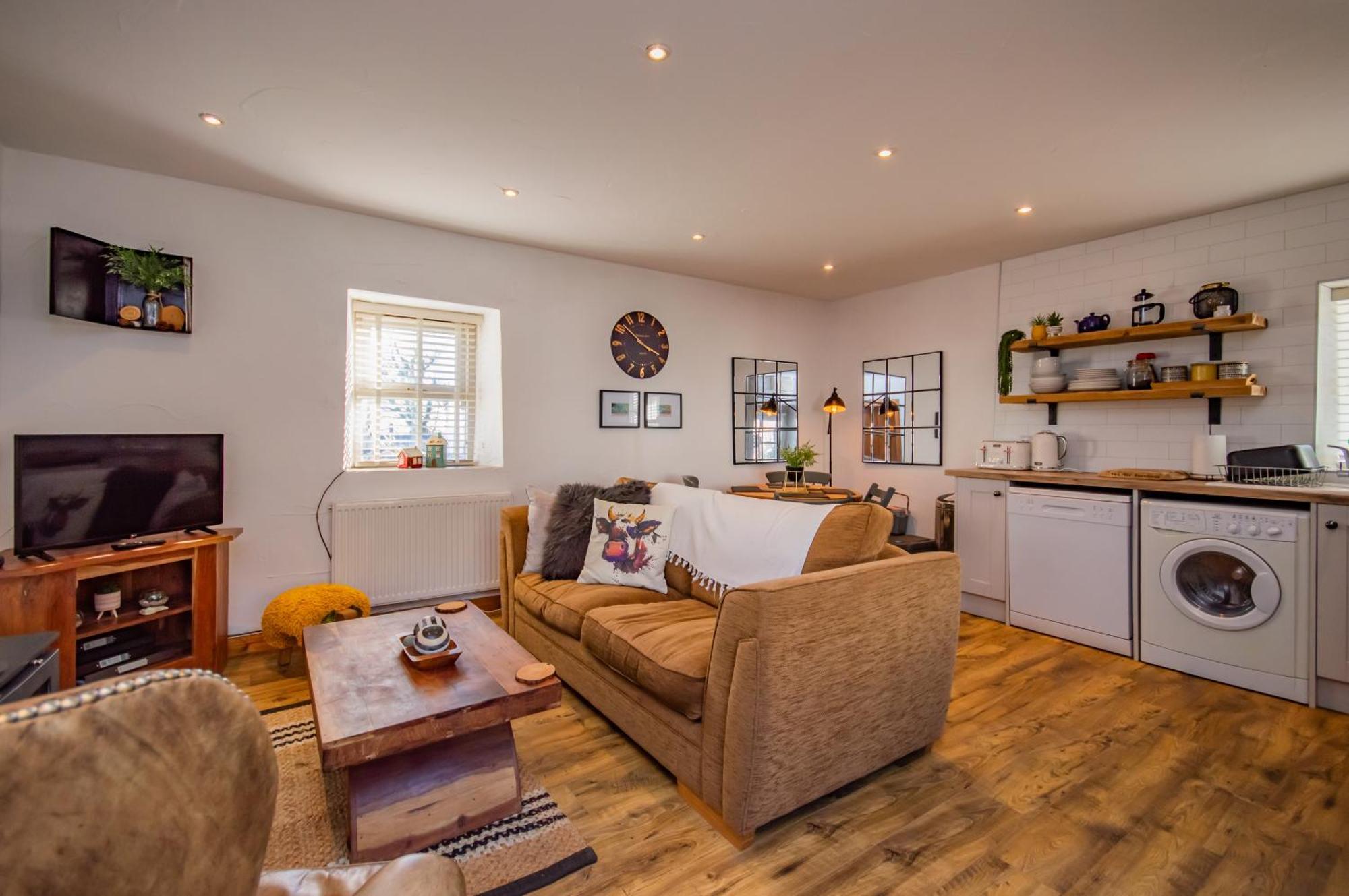 Cosy Farm Conversion In The Heart Of Pembrokeshire Hébergement de vacances Maenclochog