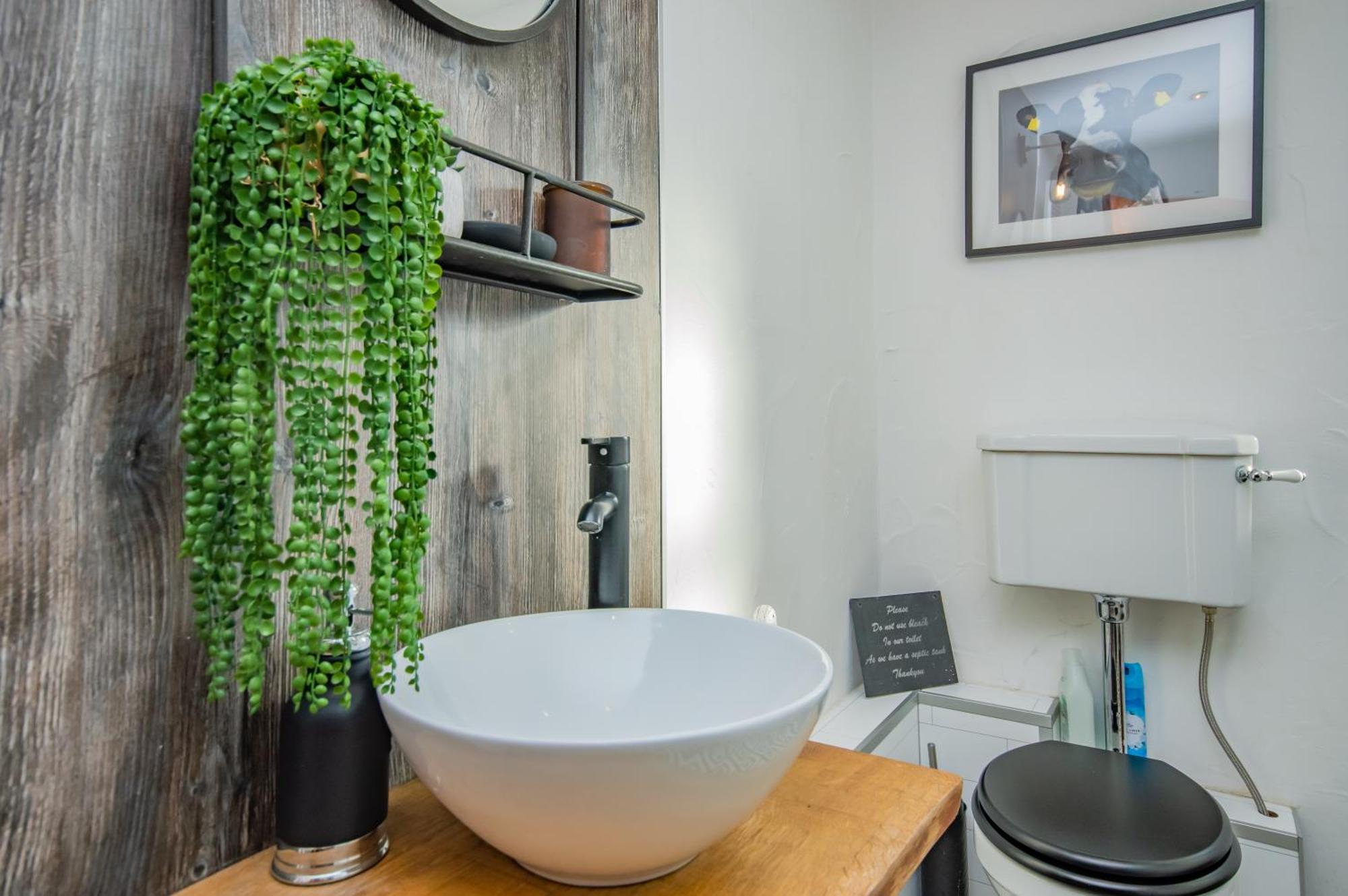 Cosy Farm Conversion In The Heart Of Pembrokeshire Hébergement de vacances *